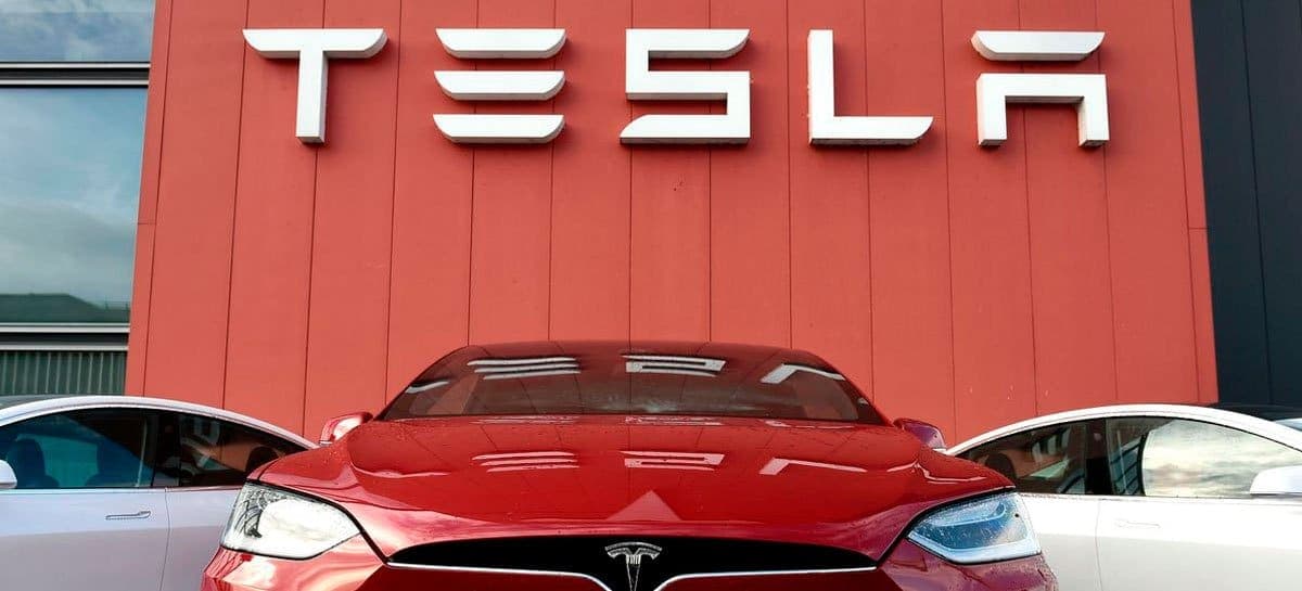 Tesla registra receita recorde de mais de US$ 17 bilhões no 4° trimestre de 2021