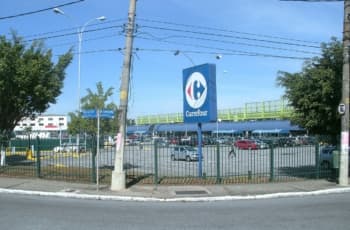 Em momento desafiador, Carrefour anuncia troca de comando no Brasil