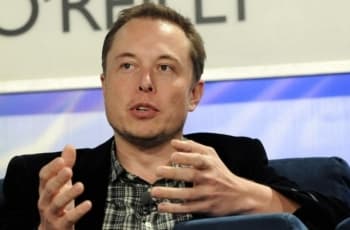 'Eu não largo o bitcoin', diz Elon Musk em evento sobre criptomoedas