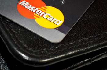 Mastercard tem alta anual em lucro líquido e receita no 2º trimestre