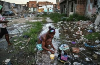 Bolsonaro sanciona lei que estabelece o programa Auxílio Brasil
