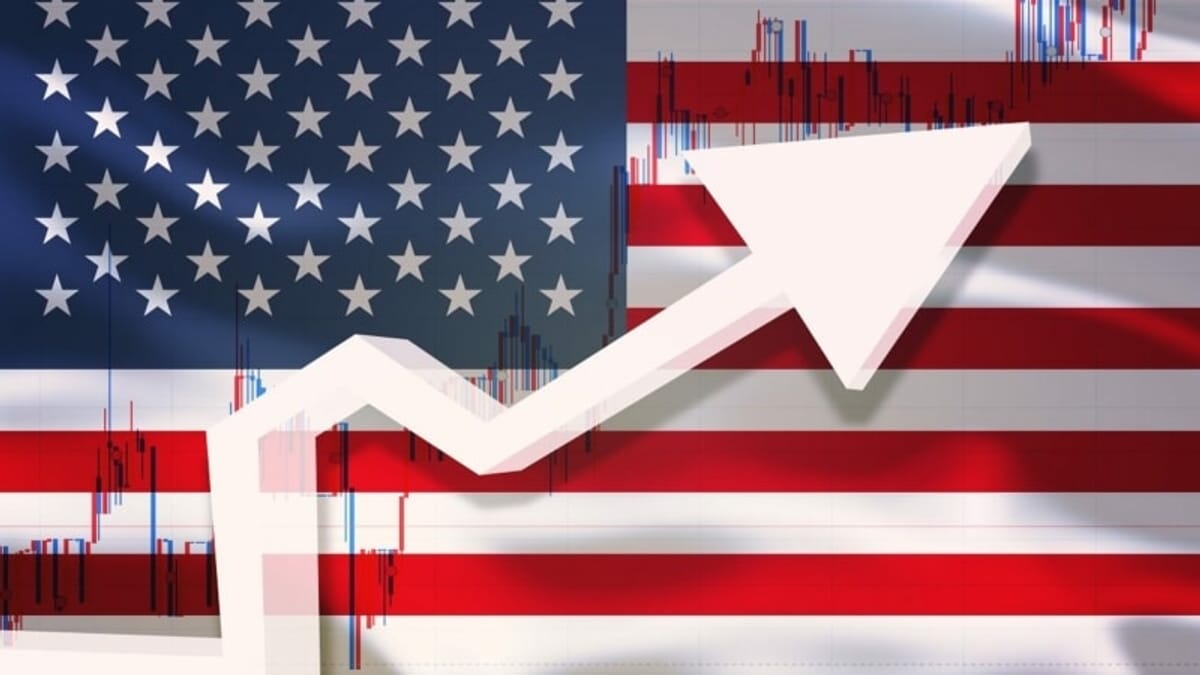 PIB dos Estados Unidos recua 0,6% no 2° tri; vale a pena investir no país?